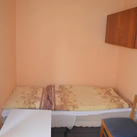 Hostel Jilemnickeho *