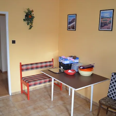 Hostel Jilemnickeho Zarnovica